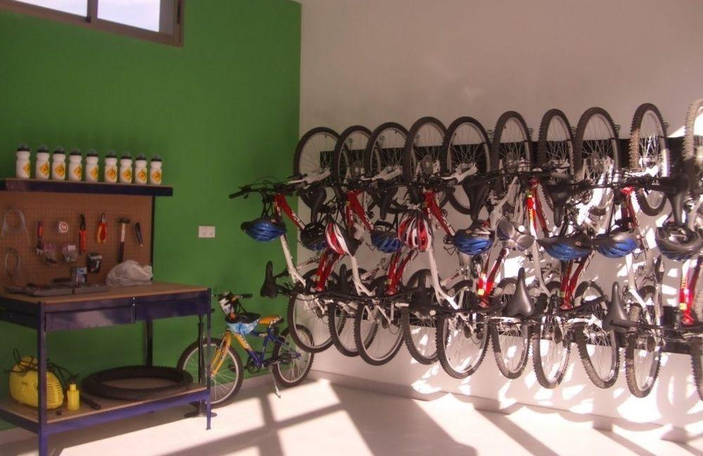 Hostal Jai Alai Leitza  Luaran gambar